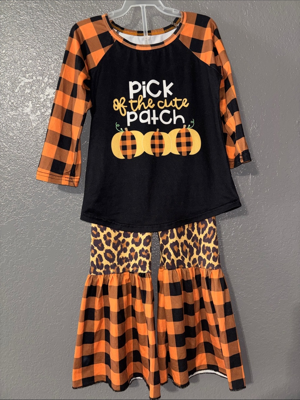 Pumpkin patch outfit 🎃